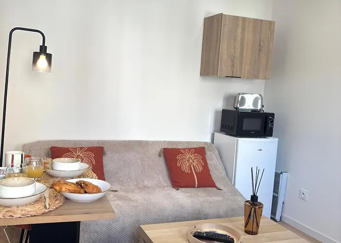 Le Cocon Terracotta - Nid Cosy Au Coeur De Nîmes